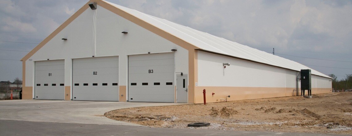 DavenportBusBarn_3-1
